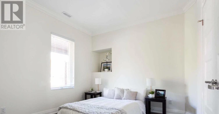2ND FLR-61 Jerome Street, Toronto, ON, M6P 1H8 - 18