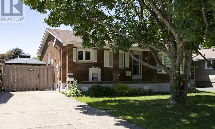 405 Boundary Road