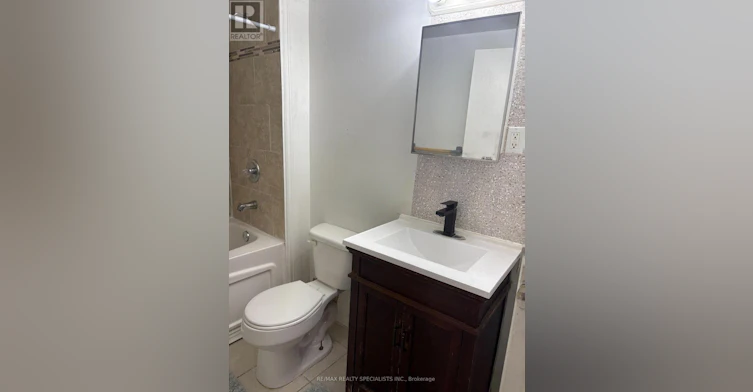 BSMT-3012 Dalehurst Drive, Mississauga, ON, L5N 6M8 - 6