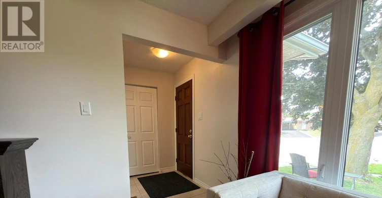 34 Nora Court, Cambridge, ON, N3C 3N1 - 3