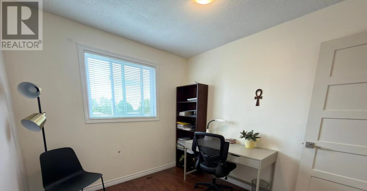 34 Nora Court, Cambridge, ON, N3C 3N1 - 13