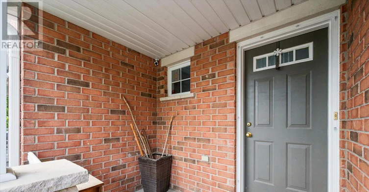 2-165 Terraview Crescent, Guelph, ON, N1G 5G8 - 3
