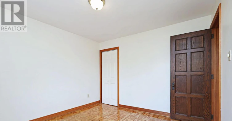 UPPER-68 Roxton Road, Toronto, ON, M6J 2Y2 - 13