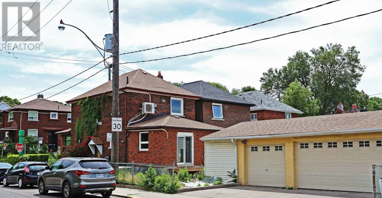 UPPER-68 Roxton Road, Toronto, ON, M6J 2Y2 - 17