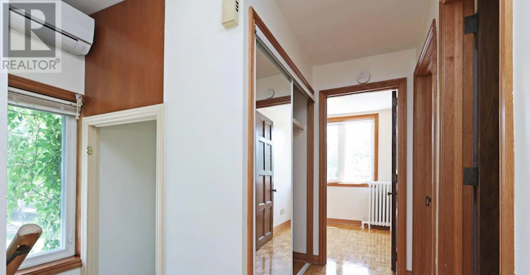 UPPER-68 Roxton Road, Toronto, ON, M6J 2Y2 - 6