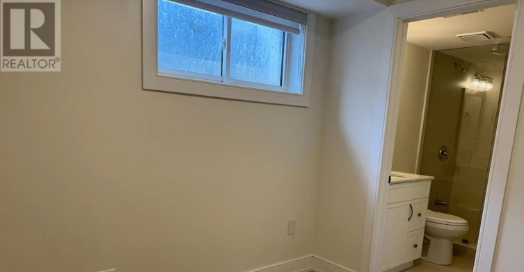 2-42 Bartley Drive, Toronto, ON, M4A 1B9 - 7