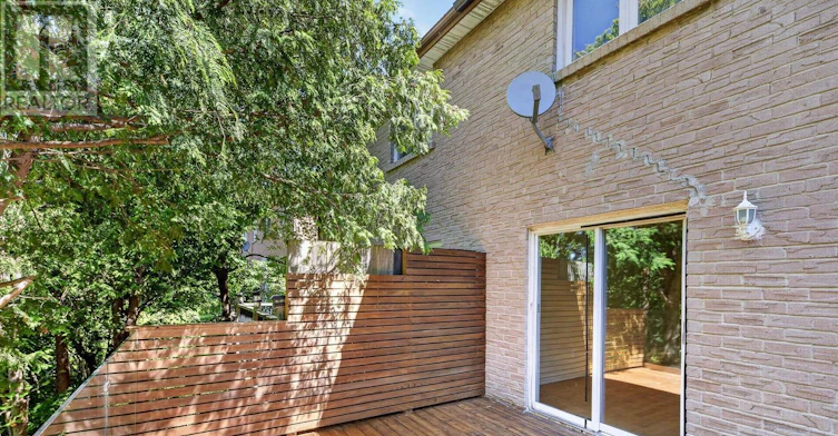 MAIN-109 Robert Hicks Drive, Toronto, ON, M2R 3R2 - 25