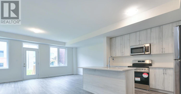 MAIN-74 Ziibi Way, Clarington, ON, L1B 0W5 - 4
