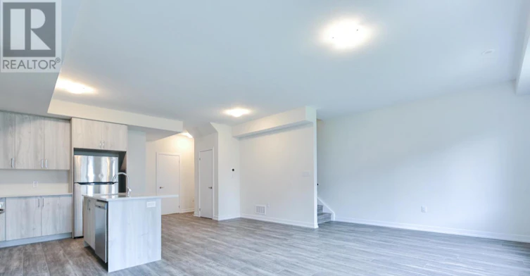 MAIN-74 Ziibi Way, Clarington, ON, L1B 0W5 - 7