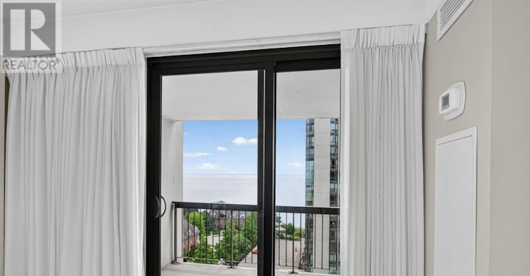 1208-2175 Marine Drive, Oakville, ON, L6L 5L5 - 25