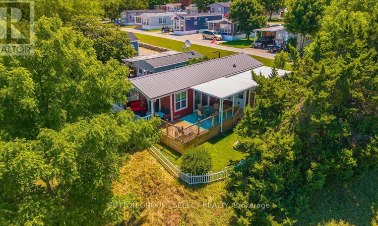 400-8685 Rock Glen Road