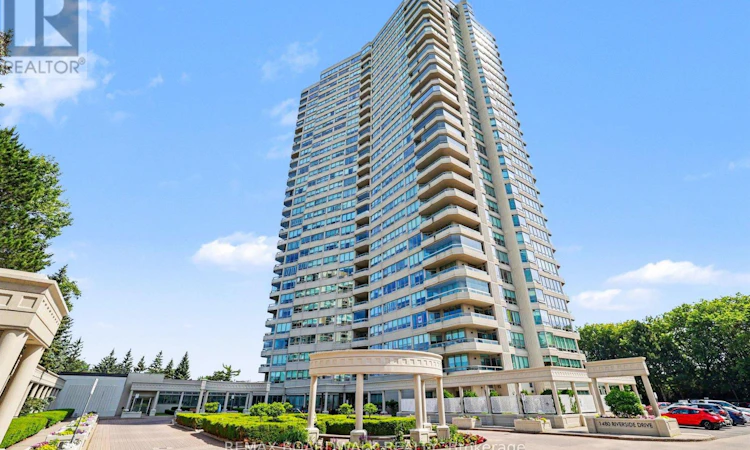 2201-1480 Riverside Drive