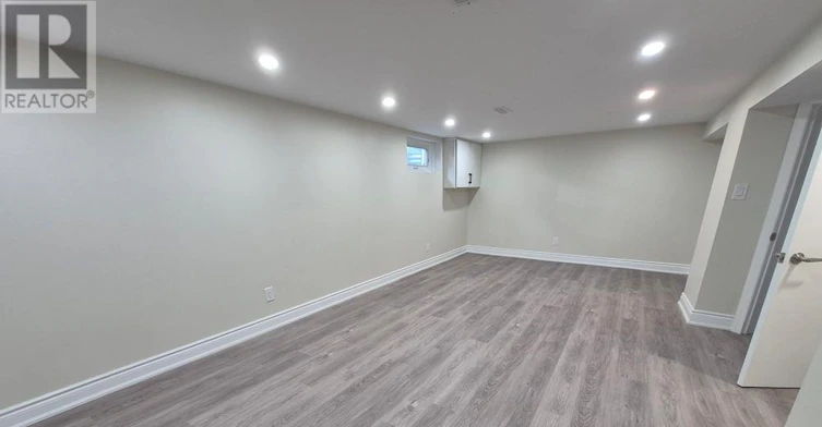 164 Central Park Boulevard S, Oshawa, ON, L1H 5W7 - 2