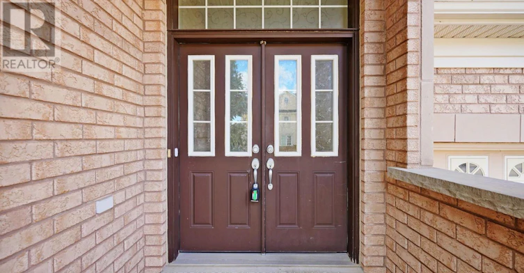 73 Serano Crescent, Richmond Hill, ON, L4E 0R8 - 2