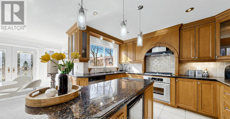 23 Brookeview Drive, Aurora, ON, L4G 6N1 - 20