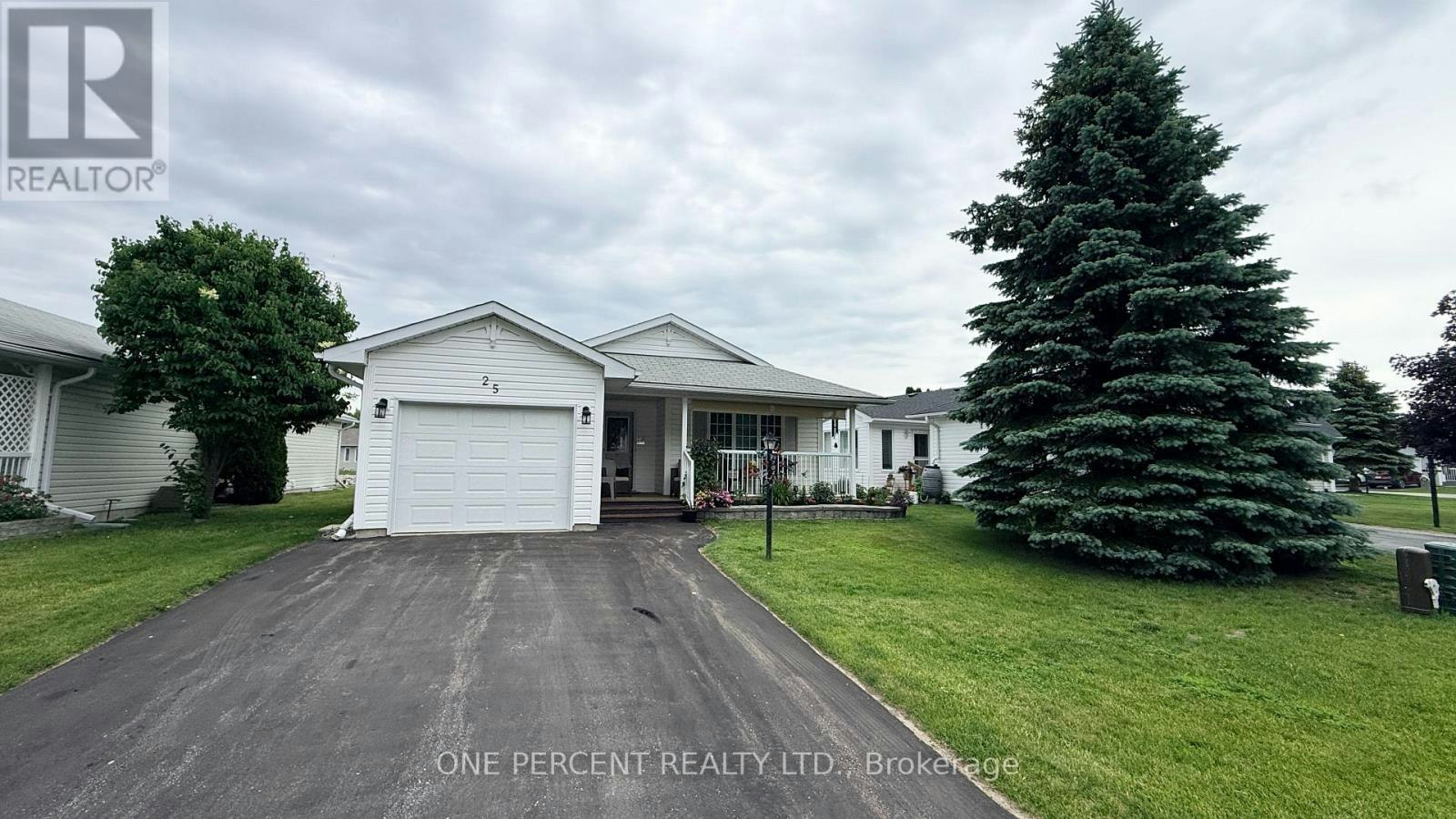 25 Kentucky Avenue, Wasaga Beach, ON, L9Z 3A8