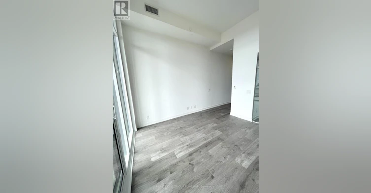 423-285 Dufferin Street, Toronto, ON, M6K 0J2 - 4