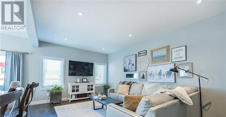 940 Reeves Avenue, London, ON, N6G 0E2 - 17