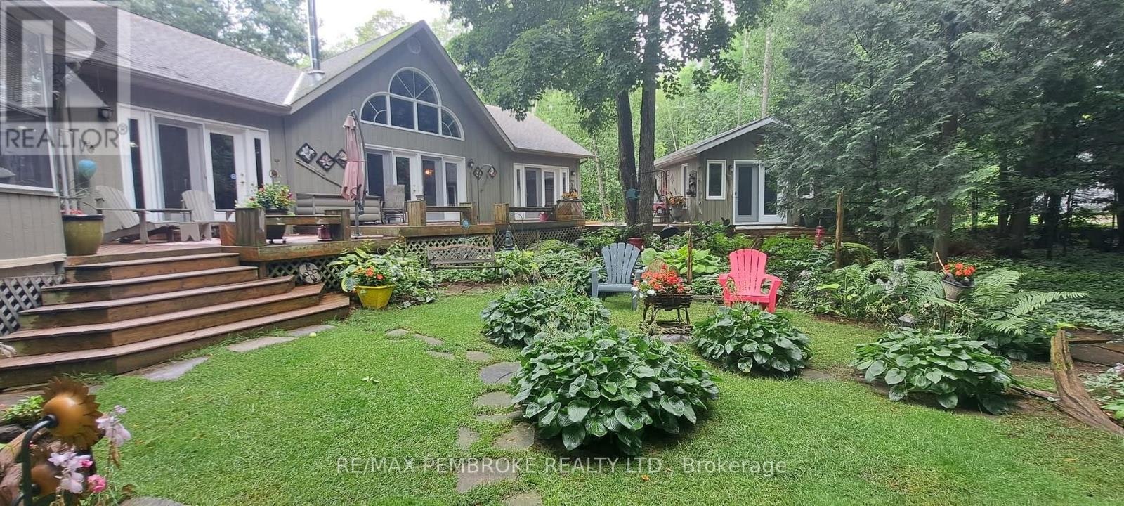 131 Clem Trail, Whitewater Region, ON, K0J 2L0