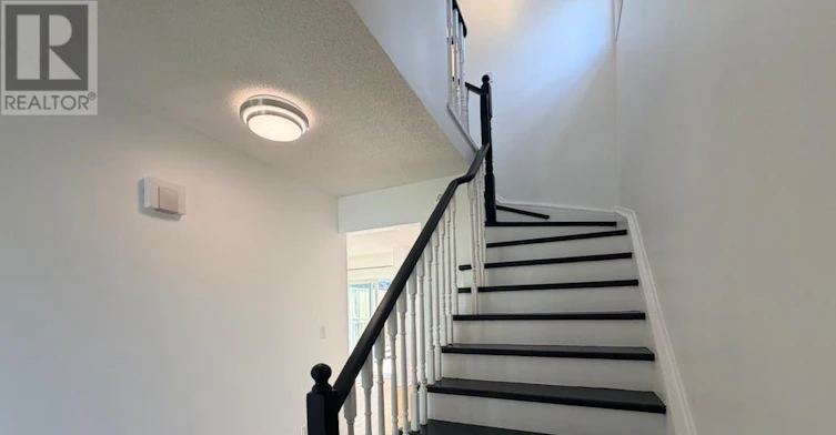 MAIN-1460 O'hara Court, Oshawa, ON, L1J 8A7 - 23