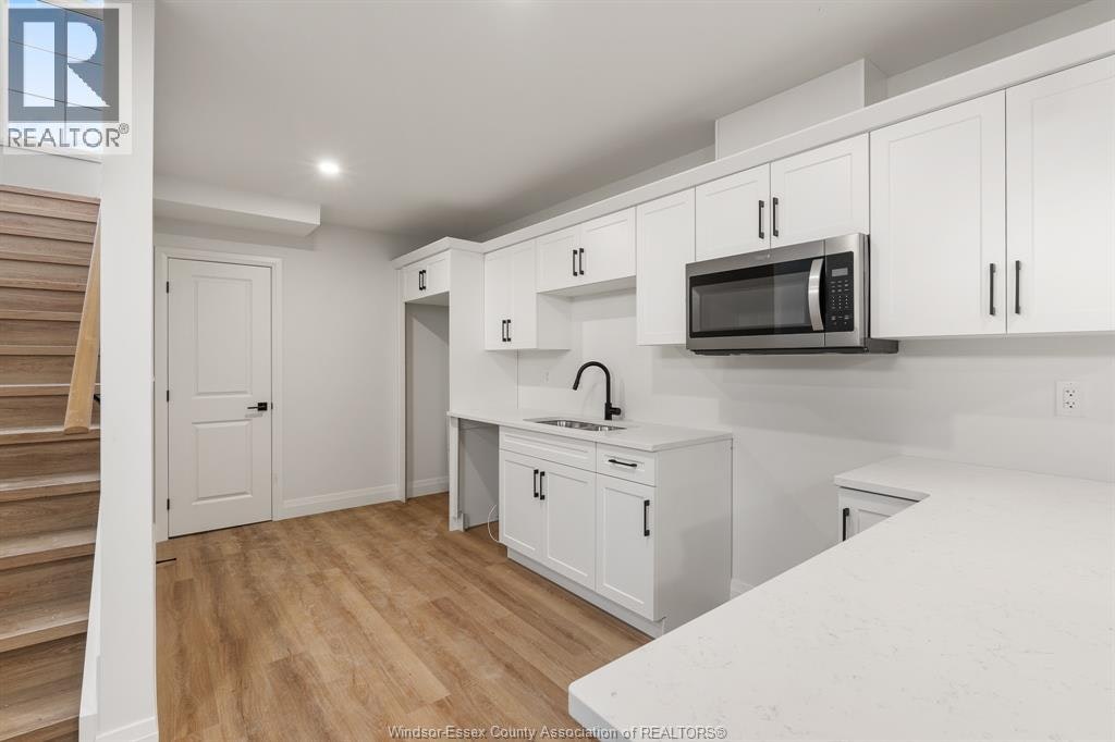 B (LOWER-715 Elliot Point Road, Amherstburg, ON, N9V 0H1 - 9