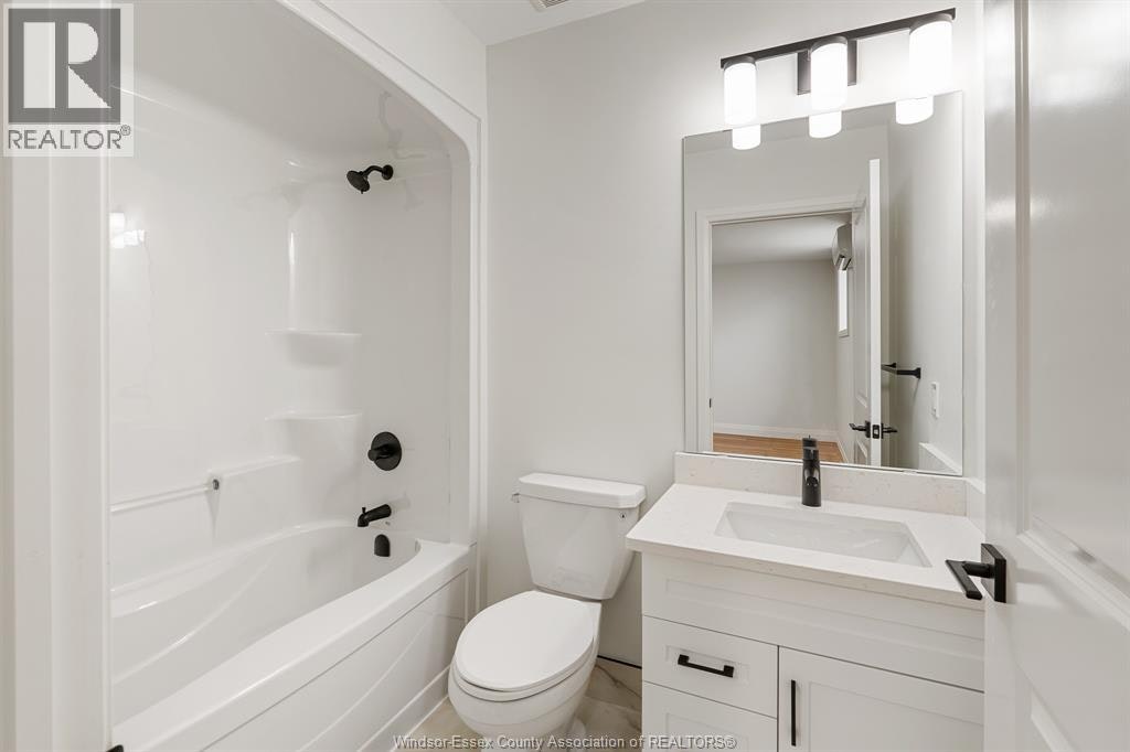 B (LOWER-715 Elliot Point Road, Amherstburg, ON, N9V 0H1 - 19