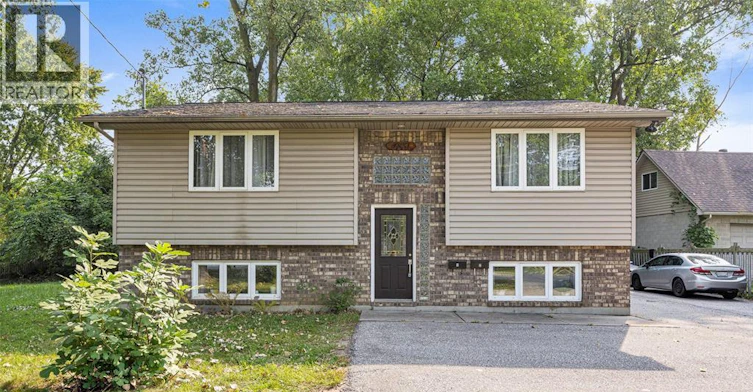 2-4851 Matchett, Windsor, ON, N9C 2A7