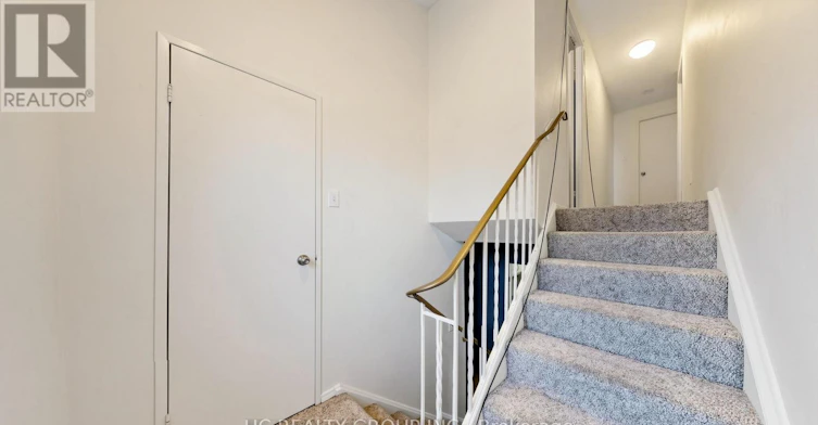 1-433 Keats Way, Waterloo, ON, N2L 5S7 - 24