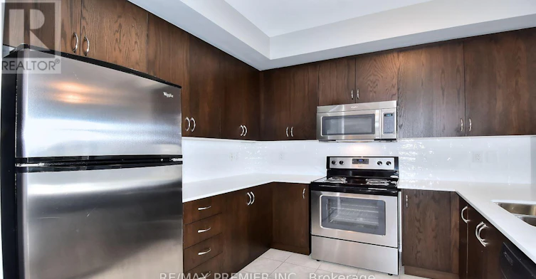 10-105 Kayla Crescent, Vaughan, ON, L6A 4W3 - 7