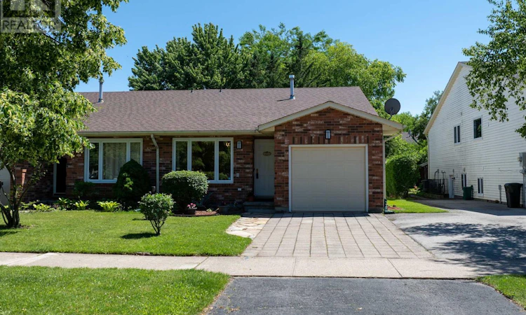 4916 Homestead Drive