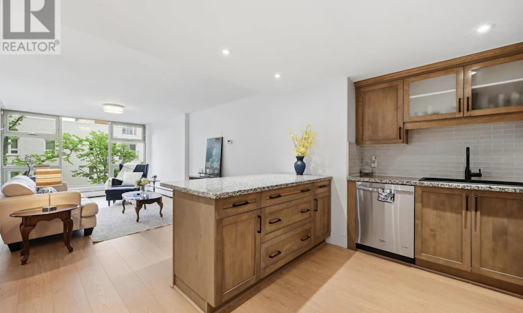 402-6369 Coburg Road