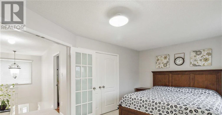 2245 Pathfinder Drive, Burlington, ON, L7L 6L6 - 25