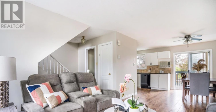 4-10 Baker Street, Wasaga Beach, ON, L9Z 2H1 - 4