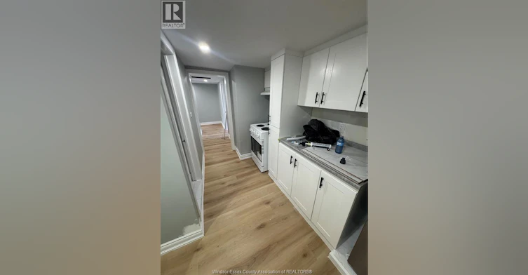 7-945 Wellington Avenue, Windsor, ON, N9A 5K2 - 11