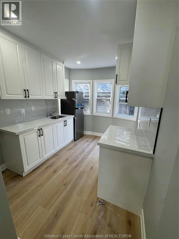 2-945 Wellington Avenue, Windsor, ON, N9A 5K2 - 9