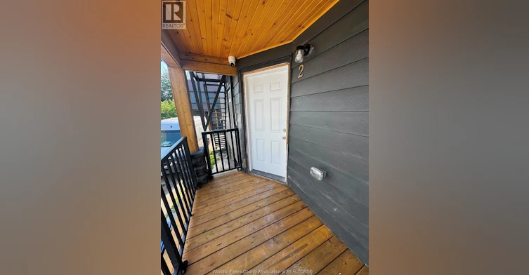 2-945 Wellington Avenue, Windsor, ON, N9A 5K2 - 2