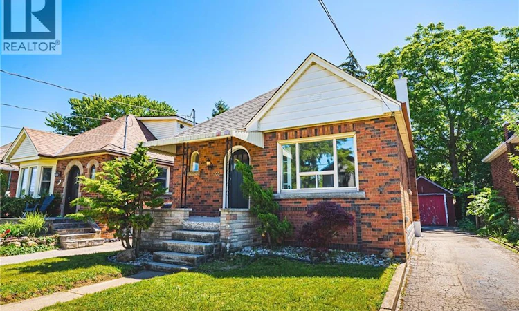 203 2nd Street WEST