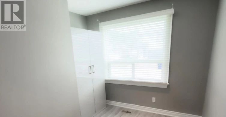 MAIN-9 Albright Avenue, Toronto, ON, M8W 1W9 - 18