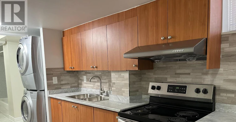 BASEMENT-7369 St. Barbara Boulevard, Mississauga, ON, L5W 0C3 - 4