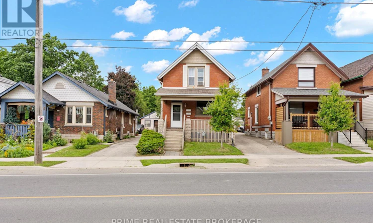 1032 Trafalgar Street