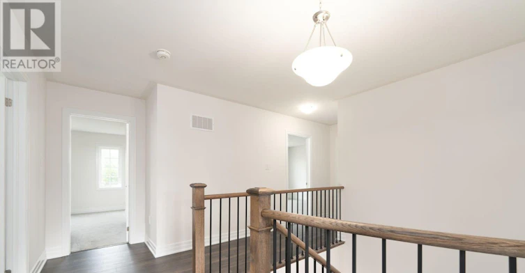 UPPER-4568 Lyons Parkway, Niagara Falls, ON, L2E 6S6 - 16