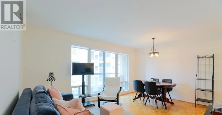 806-99 Hayden Street, Toronto, ON, M4Y 3B4 - 2