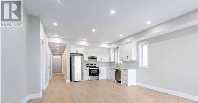 1-223 Grenfell Street, Oshawa, ON, L1J 4W3 - 4