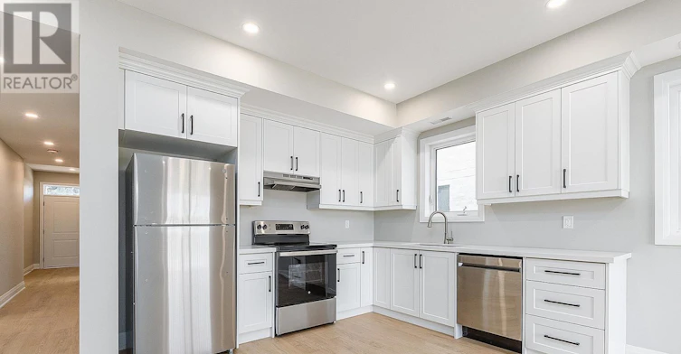 1-223 Grenfell Street, Oshawa, ON, L1J 4W3 - 2