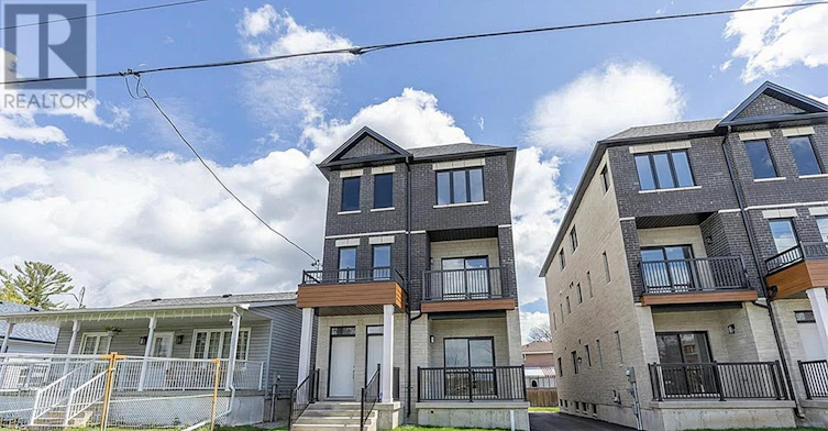 2-223 Grenfell Street, Oshawa, ON, L1J 4W3