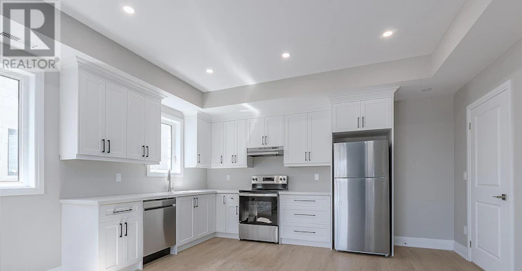 2-223 Grenfell Street, Oshawa, ON, L1J 4W3 - 2