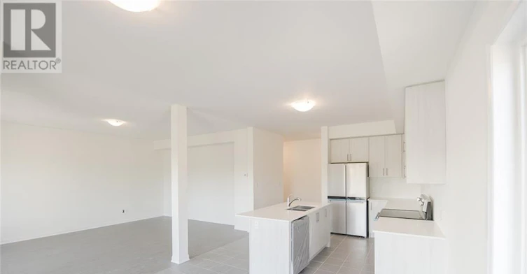 36 Oakmont Drive, Loyalist, ON, K0H 1G0 - 16