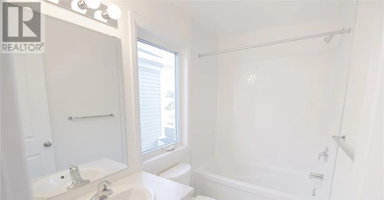36 Oakmont Drive, Loyalist, ON, K0H 1G0 - 20