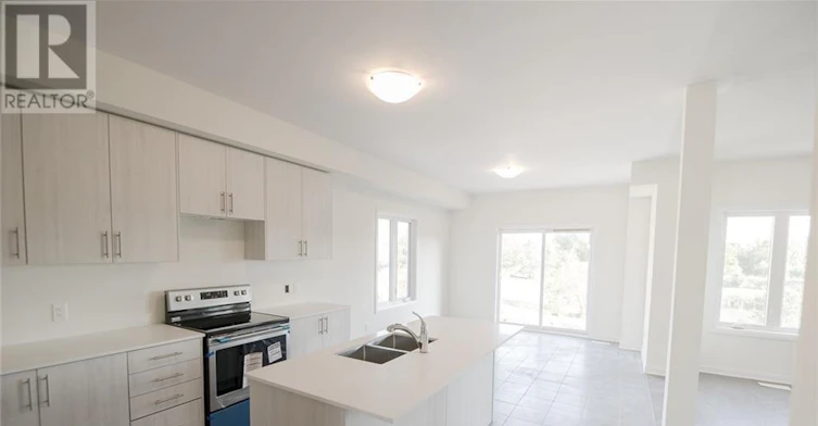 36 Oakmont Drive, Loyalist, ON, K0H 1G0 - 15