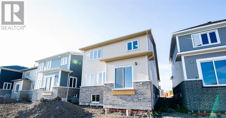 36 Oakmont Drive, Loyalist, ON, K0H 1G0 - 6